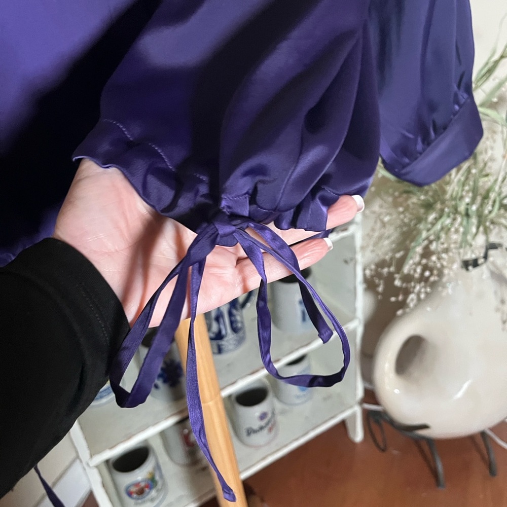 NWT Peace Love World 1XDeep Purple Satin Button-Up Blouse. Drawstring hem. - Picture 4 of 4